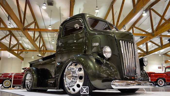 Video -1947 Ford Cabover called FIASCOE
