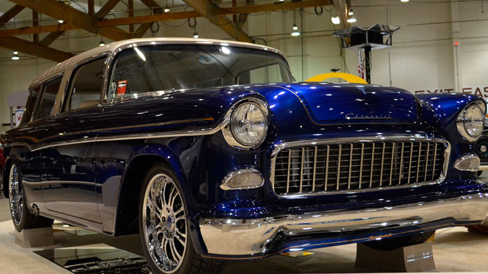 Video -1955 Chevrolet Nomad called MODMAD
