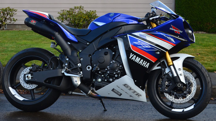 Yamaha R1