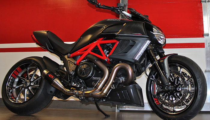 Larry's Ducati Diavel